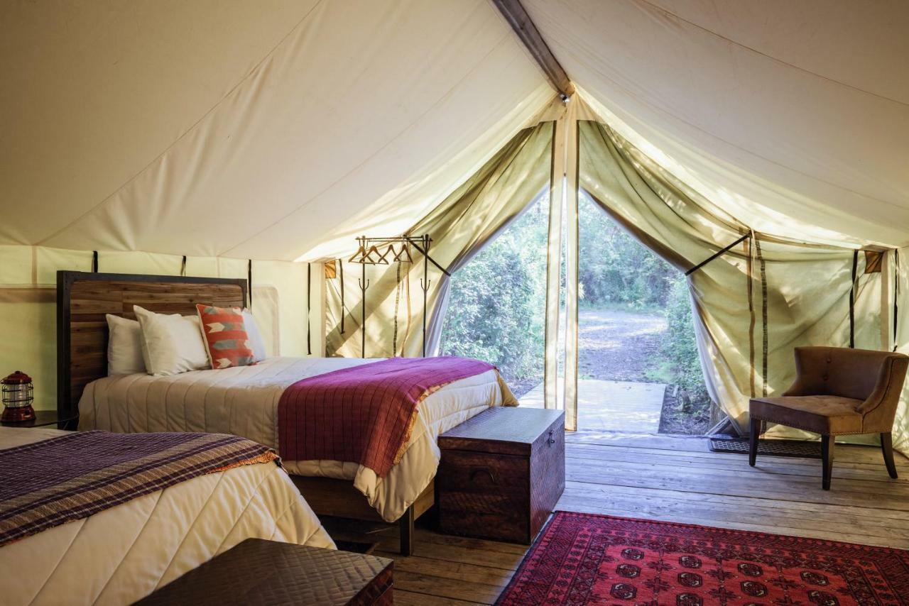 מלון איתקה Firelight Camps מראה חיצוני תמונה